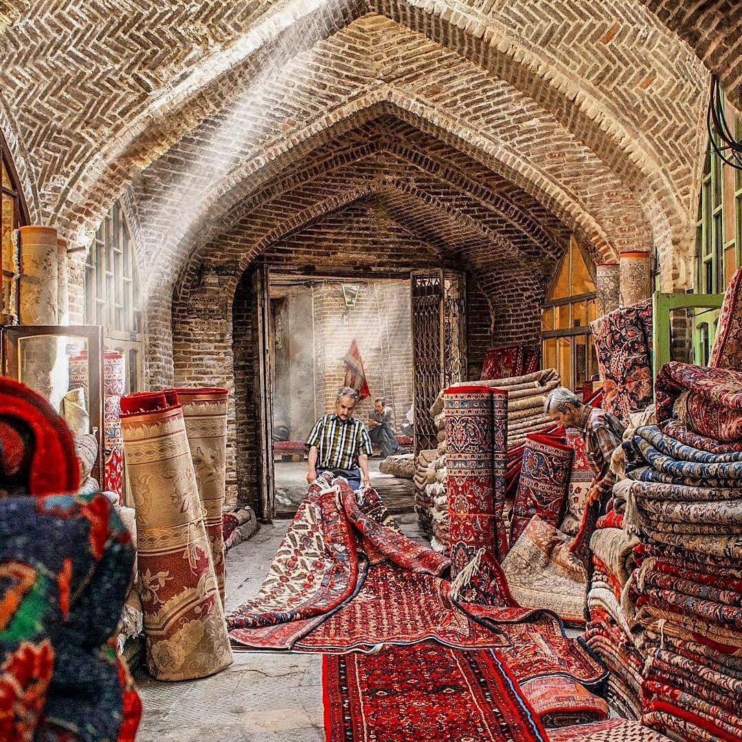 The authenticity of Persian carpet